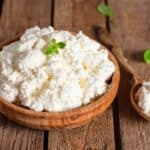 jak-denni-konzumace-tvarohu-ovlivnuje-hladinu-cholesterolu-v-krvi-lekar-odhaluje-dulezita-fakta